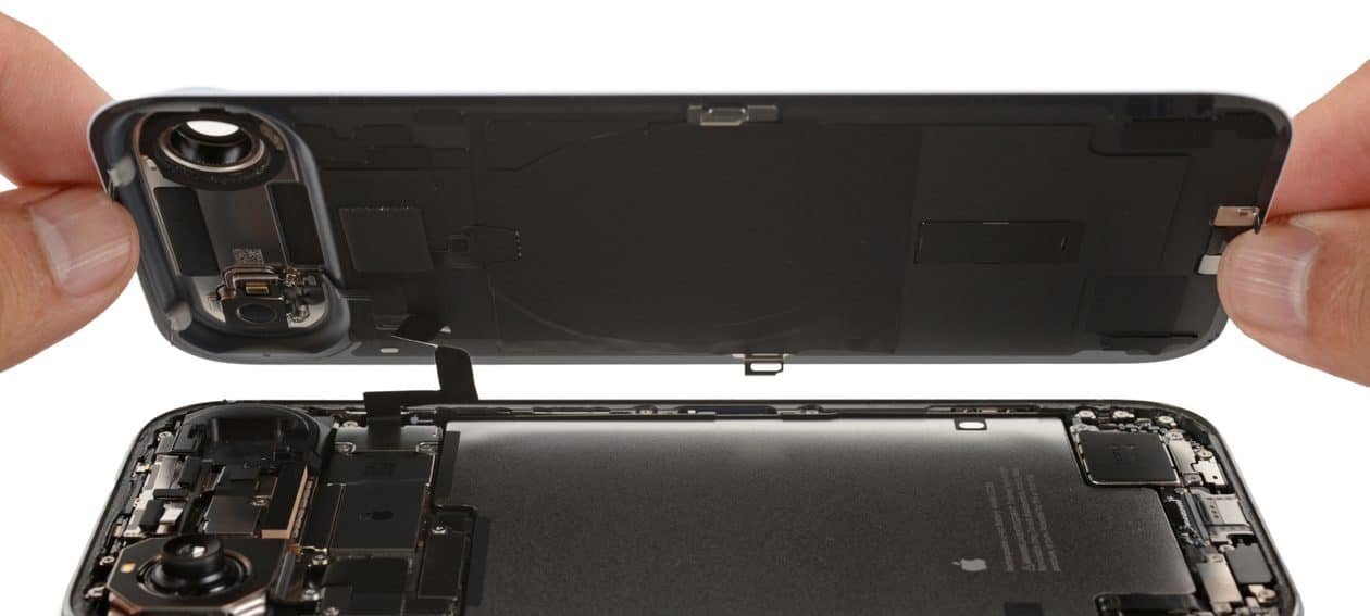 Bateria do iPhone Air facilita reparo, aponta teardown - Imagem do artigo