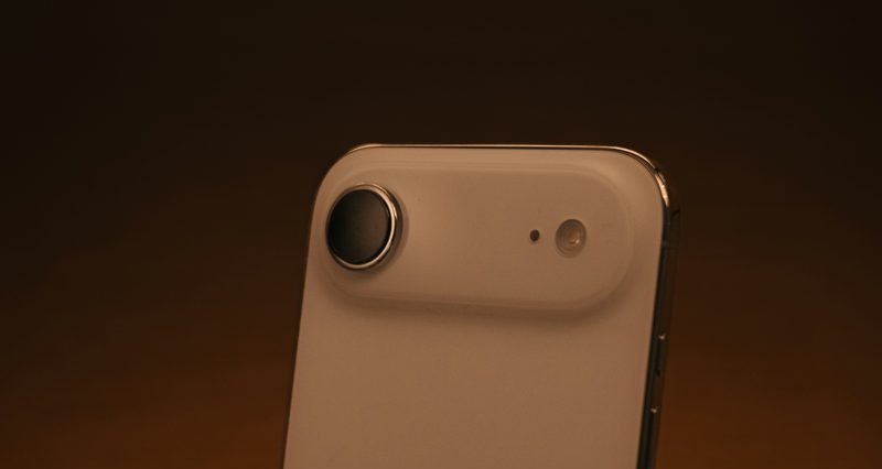 Designer-chave do iPhone Air deixa a Apple para fundar startup de inteligência artificial - Imagem do artigo