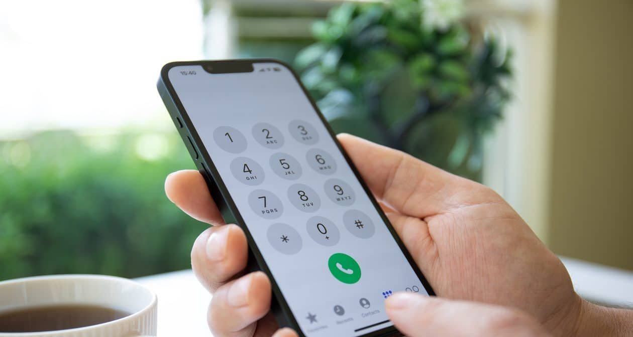 Compartilhamento de tela pelo app Telefone chega ao iOS 26: passo a passo completo, requisitos e detalhes do recurso - Imagem do artigo