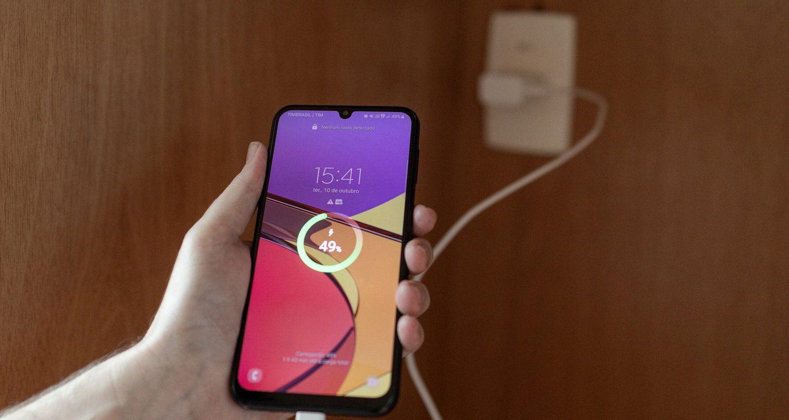 4 estratégias essenciais para prolongar a vida útil da bateria do celular - Imagem do artigo
