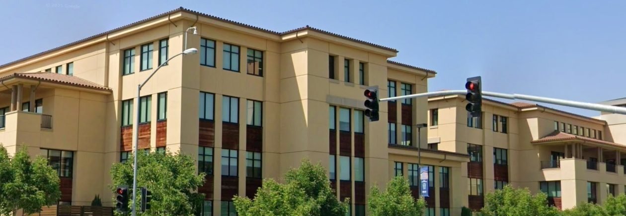 Apple amplia portfólio imobiliário com a compra de dois edifícios em Cupertino por US$ 216 milhões - Imagem do artigo