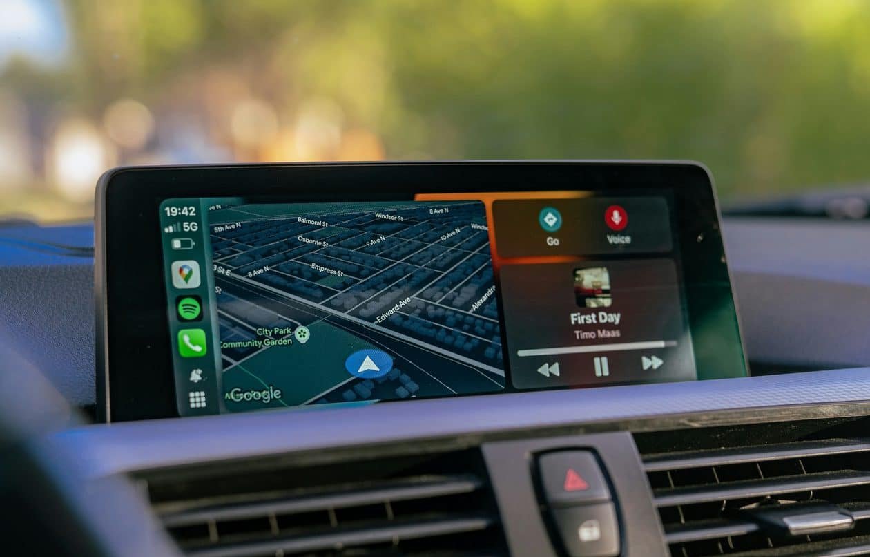 Zoom Inteligente da Tela: entenda e gerencie o novo ajuste de interface do CarPlay no iOS 26 - Imagem do artigo