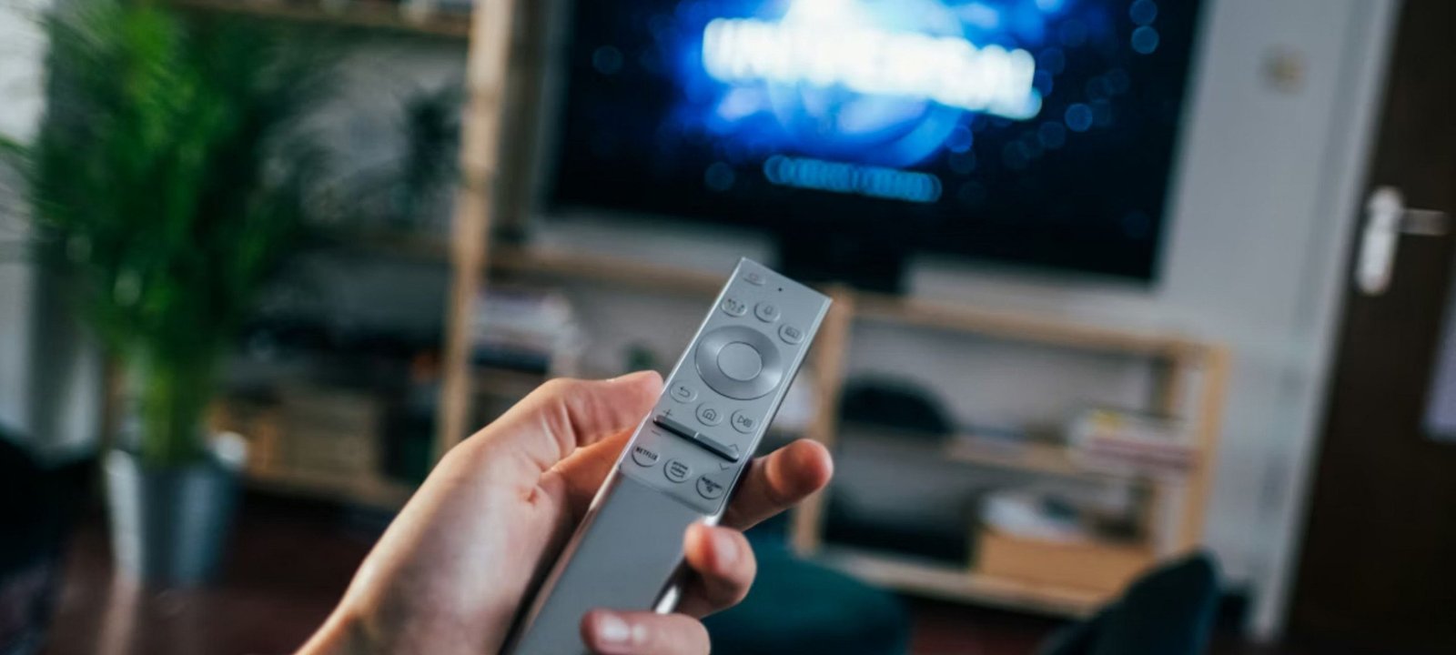 Controle remoto da TV Samsung deixou de responder? Veja causas, soluções e procedimentos passo a passo - Imagem do artigo
