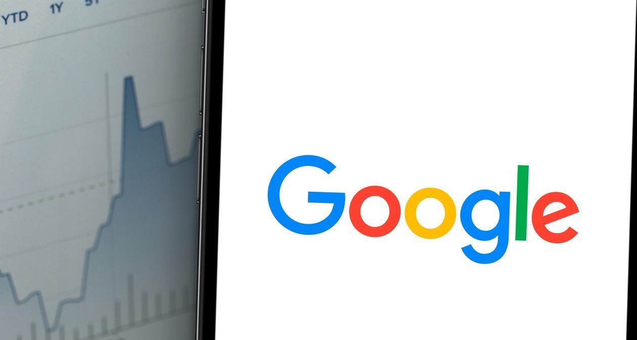 Alphabet supera Apple e assume o segundo lugar entre as empresas mais valiosas do mundo - Imagem do artigo