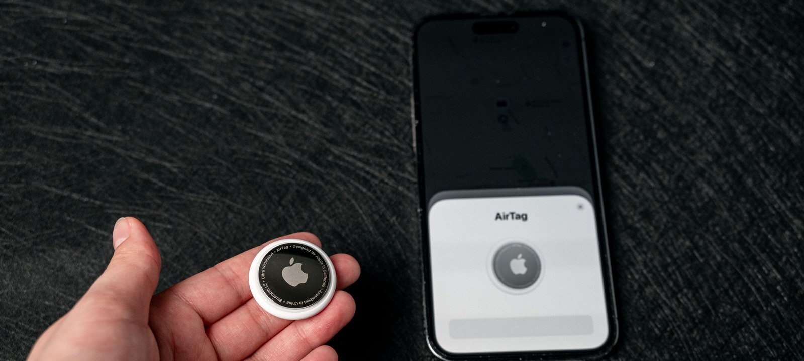 Apple planeja dispositivo de IA vestível do tamanho de uma AirTag com câmeras duplas e Siri aprimorada - Imagem do artigo