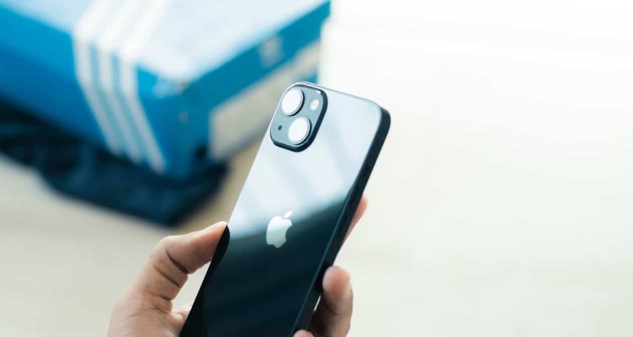 iPhone 13 consolida liderança em vendas, buscas e anúncios na OLX durante 2025, aponta levantamento - Imagem do artigo