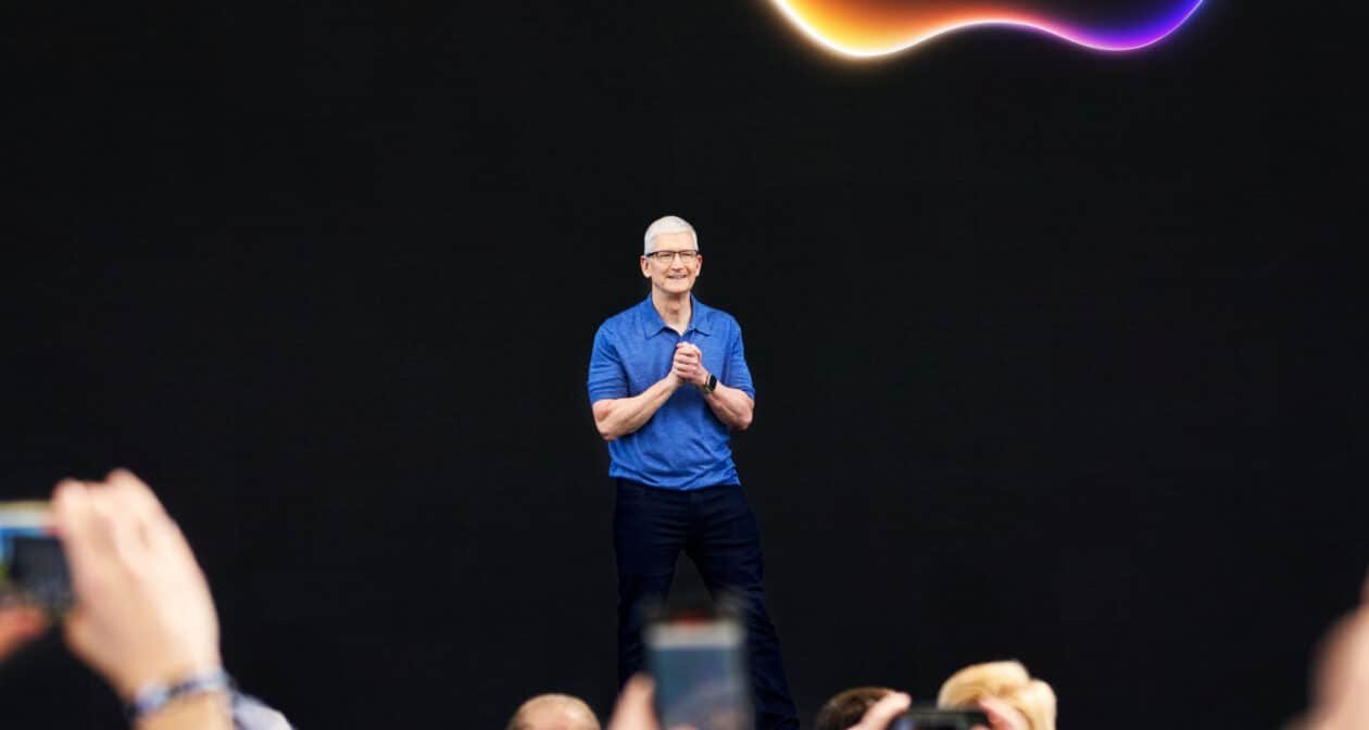 Tim Cook detalha plano de sucessão na Apple e reforça atuação política sobre imigração nos Estados Unidos - Imagem do artigo